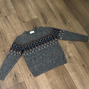 Old Navy Gray and Blue Patterned Crewneck Sweater